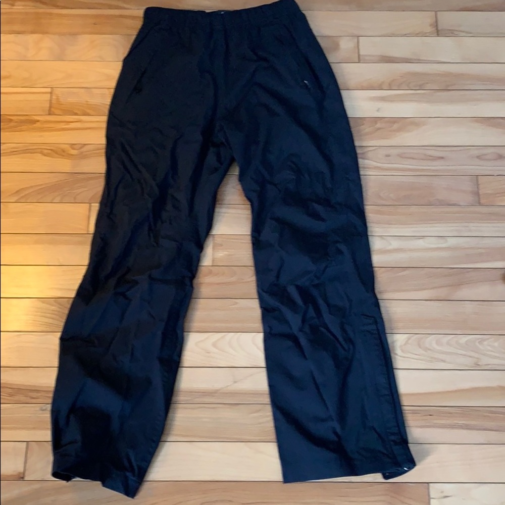 Girl’s REI rain pants